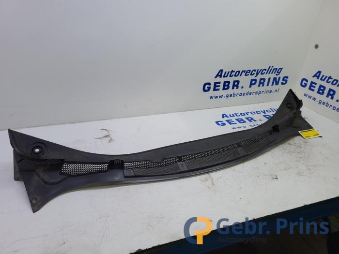 Używane Parawan Opel Astra K 1.2 Turbo 12V Cena € 40,00 Procedura marży oferowane przez Autorec. Gebr. Prins b.v.