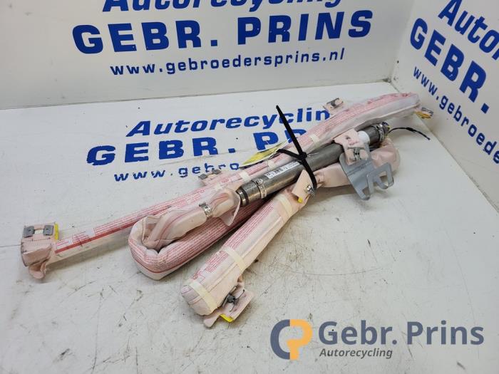 Używane Kurtyna prawa Volkswagen Sharan (7N) 1.4 TSI 16V Cena € 150,00 Procedura marży oferowane przez Autorec. Gebr. Prins b.v.