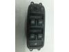 Electric window switch from a Volvo V50 (MW) 1.6 D 16V 2010