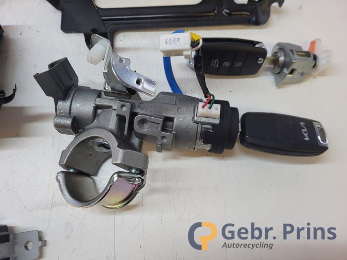 Ignition lock + computer Kia Picanto 1.0 DPi 12V - 95300G6000 G3LD