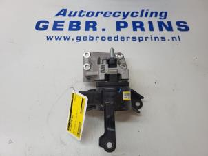 Used Gearbox mount Kia Picanto (JA) 1.0 DPi 12V Price € 40,00 Margin scheme offered by Autorec. Gebr. Prins b.v.