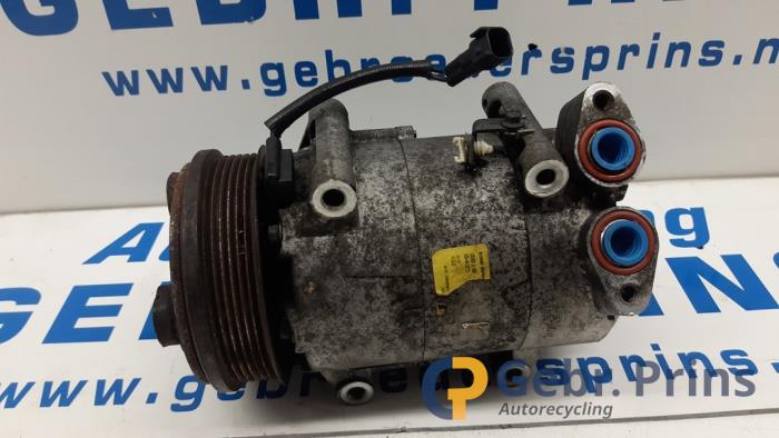 Usagé Pompe clim Ford Focus 2 Wagon 1.6 TDCi 16V 110 Prix € 40,00 Règlement à la marge proposé par Autorec. Gebr. Prins b.v.