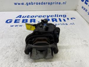 Used Rear brake calliper, left BMW 5 serie (G30) 523d 2.0 TwinPower Turbo 16V Price € 82,50 Margin scheme offered by Autorec. Gebr. Prins b.v.