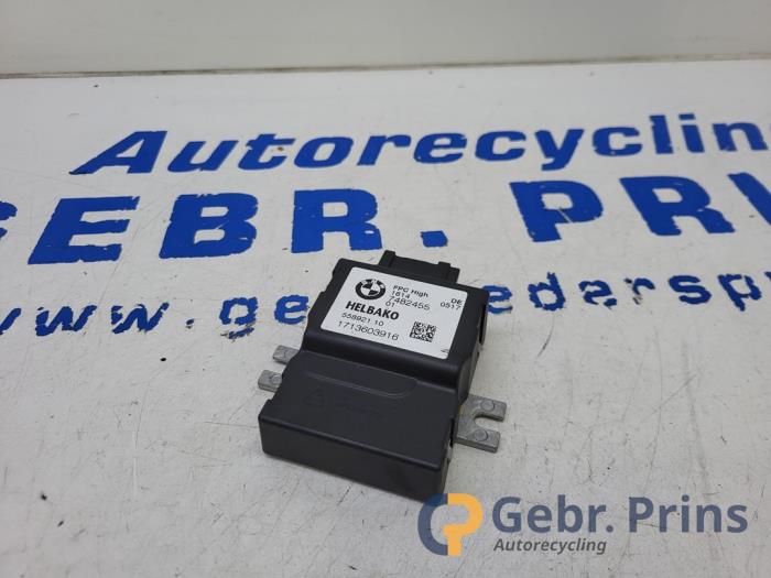 Usagé Module pompe carburant BMW 5 serie (G30) 523d 2.0 TwinPower Turbo 16V Prix € 60,00 Règlement à la marge proposé par Autorec. Gebr. Prins b.v.