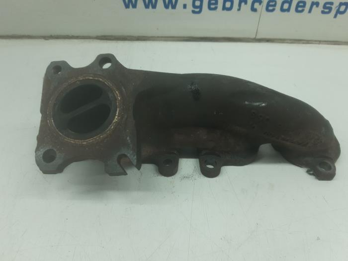 Exhaust manifold from a Peugeot 308 SW (4E/H) 1.6 16V THP 155 2012
