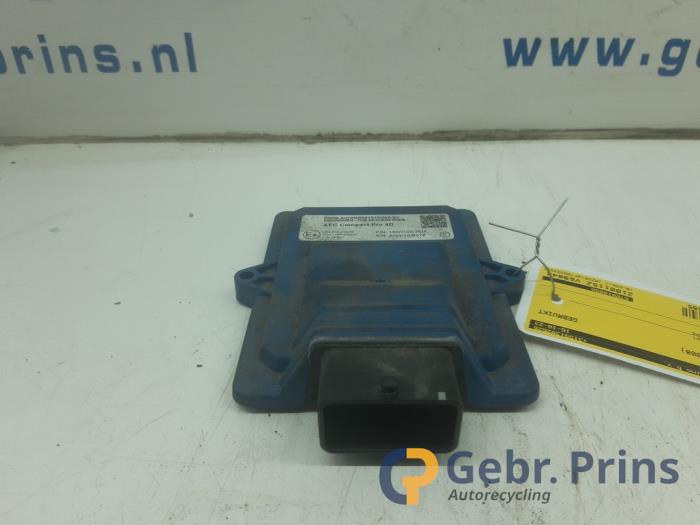 Usados Módulo GLP Mazda 5 (CR19) 2.0i 16V Precio € 75,00 Norma de margen ofrecido por Autorec. Gebr. Prins b.v.