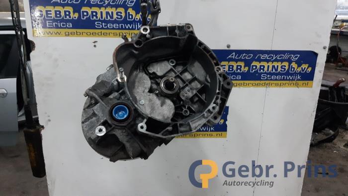 Gebrauchte Getriebe Fiat Grande Punto (199) 1.3 JTD Multijet 16V VGT Preis € 250,00 Margenregelung angeboten von Autorec. Gebr. Prins b.v.