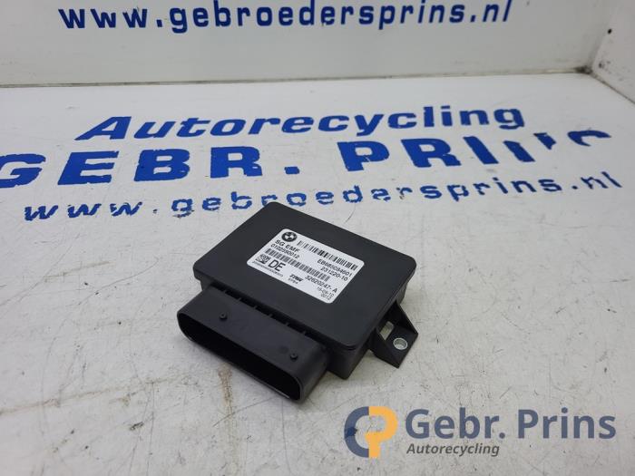 Gebrauchte Handbremse Modul BMW 5 serie Touring (F11) 525d 24V Preis € 50,00 Margenregelung angeboten von Autorec. Gebr. Prins b.v.