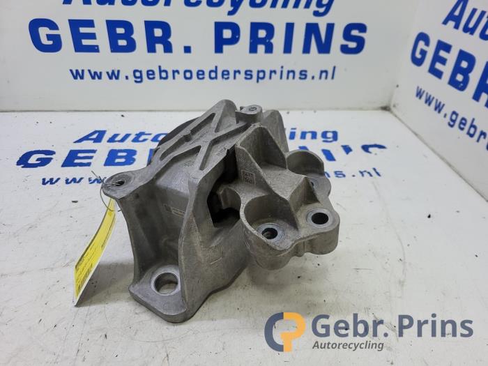 Used Engine mount Ford Focus 4 Wagon 1.0 Ti-VCT EcoBoost 12V 125 Price € 40,00 Margin scheme offered by Autorec. Gebr. Prins b.v.