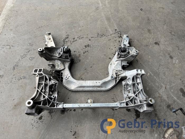 Subframe BMW 5 serie 525d xDrive 16V - XXXXXXXX N47D20D