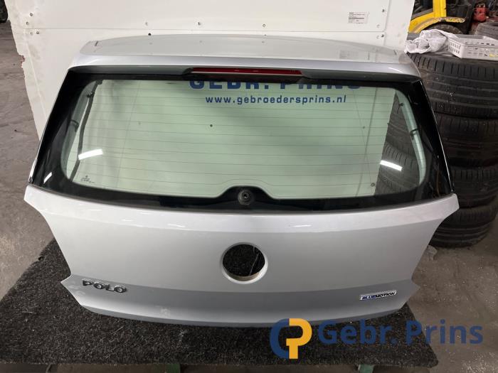 Begagnade Baklucka Volkswagen Polo V (6R) 1.0 TSI 12V BlueMotion Pris € 125,00 Marginaltabell erbjuds av Autorec. Gebr. Prins b.v.