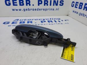 Used Front door handle 4-door, right Ford Focus 4 Wagon 1.0 Ti-VCT EcoBoost 12V 125 Price € 30,00 Margin scheme offered by Autorec. Gebr. Prins b.v.
