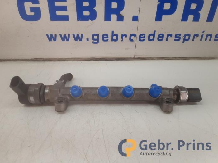 Usagé Système d'injection Volkswagen Golf VII (AUA) 1.6 TDI 16V Prix € 50,00 Règlement à la marge proposé par Autorec. Gebr. Prins b.v.