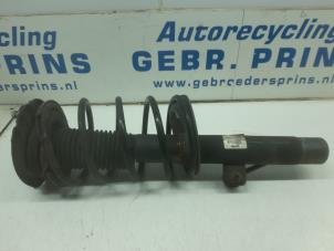 Used Front shock absorber rod, left Peugeot 206+ (2L/M) 1.4 XS Price € 40,00 Margin scheme offered by Autorec. Gebr. Prins b.v.