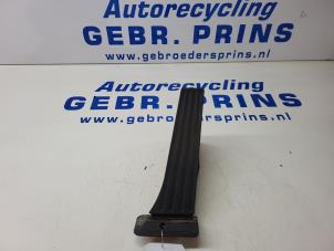 Used Accelerator pedal BMW 5 serie (F10) 525d xDrive 16V Price € 40,00 Margin scheme offered by Autorec. Gebr. Prins b.v.