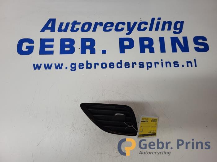 Begagnade Luftmunstycke, instrumentbräda Opel Karl 1.0 12V Pris € 15,00 Marginaltabell erbjuds av Autorec. Gebr. Prins b.v.