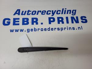 Used Rear wiper arm Opel Karl 1.0 12V Price € 10,00 Margin scheme offered by Autorec. Gebr. Prins b.v.