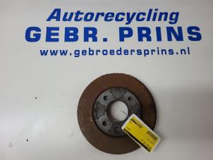 Used Front brake disc Opel Karl 1.0 12V Price € 15,00 Margin scheme offered by Autorec. Gebr. Prins b.v.