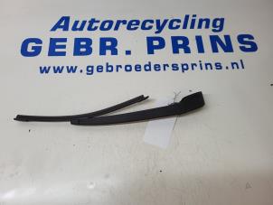 Used Rear wiper arm Volkswagen Polo VI (AW1) 1.0 TSI 12V Price € 16,50 Margin scheme offered by Autorec. Gebr. Prins b.v.