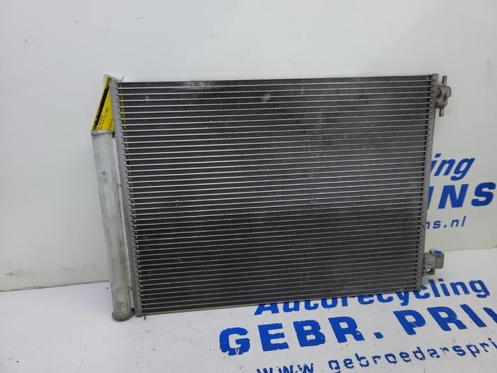 Air conditioning radiator from a Renault Clio IV Estate/Grandtour (7R) 0.9 Energy TCE 90 12V 2020