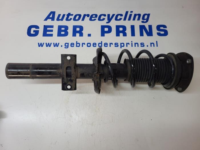 Front shock absorber rod, left from a Volkswagen Polo VI (AW1) 1.0 TSI 12V 2019