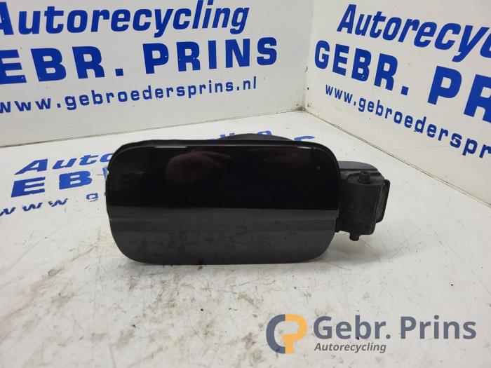 Gebrauchte Tankklappe Audi A4 Avant (B9) 2.0 TDI 16V Preis € 40,00 Margenregelung angeboten von Autorec. Gebr. Prins b.v.