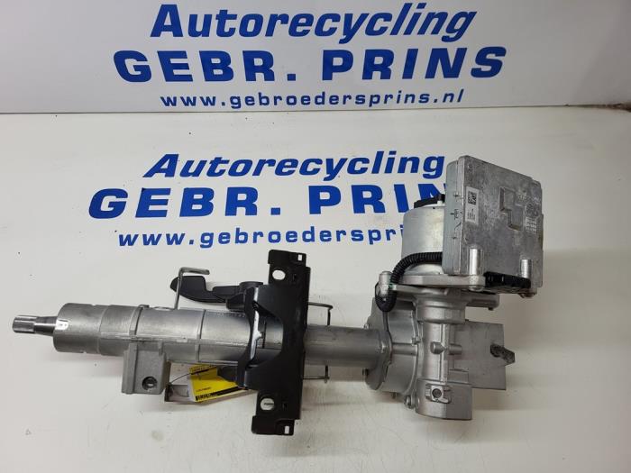 Steering column housing from a Renault Clio V (RJAB) 1.0 TCe 90 12V 2022