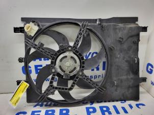 Usagé Ventilateur Opel Corsa D 1.4 16V Twinport Prix € 30,00 Règlement à la marge proposé par Autorec. Gebr. Prins b.v.