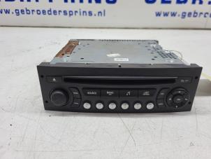 Used Radio CD player Peugeot 207 SW (WE/WU) 1.6 16V Price € 40,00 Margin scheme offered by Autorec. Gebr. Prins b.v.