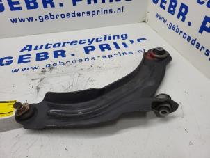Used Front lower wishbone, right Renault Clio IV Estate/Grandtour (7R) 0.9 Energy TCE 90 12V Price € 44,00 Margin scheme offered by Autorec. Gebr. Prins b.v.