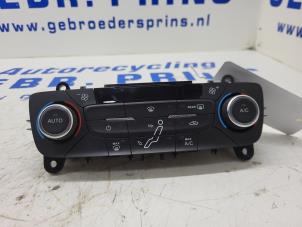 Usados Panel de control de calefacción Ford Focus 3 Wagon 1.5 TDCi Precio € 75,00 Norma de margen ofrecido por Autorec. Gebr. Prins b.v.