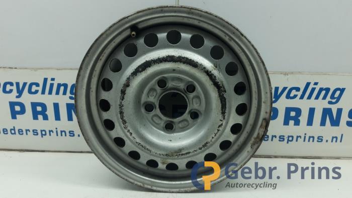 Używane Obrecz Ford Transit Connect 1.8 TDCi 110 DPF Cena € 30,00 Procedura marży oferowane przez Autorec. Gebr. Prins b.v.