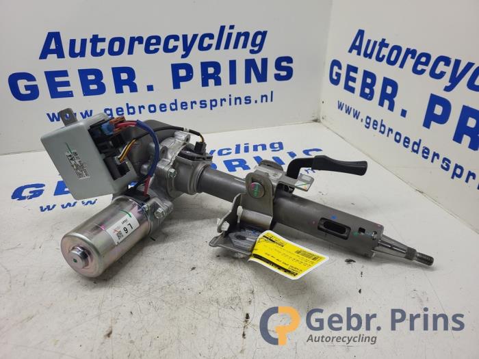 Begagnade Styrbox Mitsubishi Space Star (A0) 1.0 12V Pris € 100,00 Marginaltabell erbjuds av Autorec. Gebr. Prins b.v.
