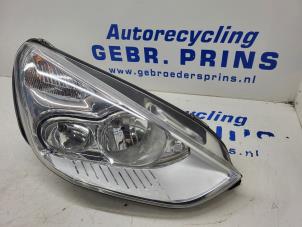 Used Headlight, right Ford S-Max (GBW) 1.6 TDCi 16V Price € 100,00 Margin scheme offered by Autorec. Gebr. Prins b.v.