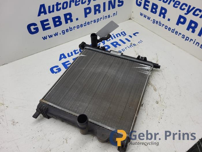 Used Radiator Volkswagen Up! (121) 1.0 12V 60 Price € 40,00 Margin scheme offered by Autorec. Gebr. Prins b.v.