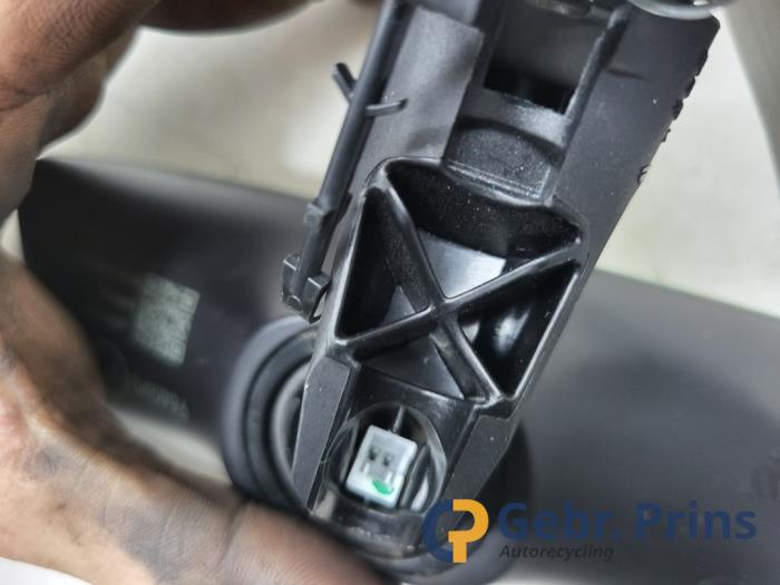 Rear view mirror Tesla Model Y RWD 20221031 TESLA