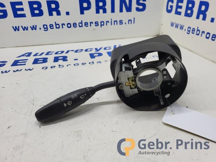 Usados Interruptor de limpiaparabrisas Mercedes Sprinter 3,5t (906.63) 316 CDI 16V Precio € 30,25 IVA incluido ofrecido por Autorec. Gebr. Prins b.v.