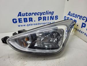 Used Headlight, left Hyundai i10 (B5) 1.0 12V Price € 250,00 Margin scheme offered by Autorec. Gebr. Prins b.v.