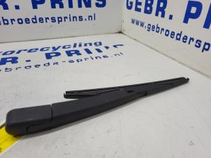 Used Rear wiper arm Hyundai i10 (B5) 1.0 12V Price € 16,50 Margin scheme offered by Autorec. Gebr. Prins b.v.