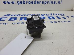 Used Heater resistor Opel Vivaro 1.6 CDTI BiTurbo 120 Price € 20,00 Margin scheme offered by Autorec. Gebr. Prins b.v.