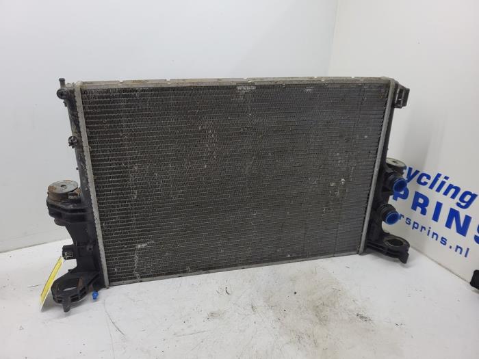 Radiator from a Iveco New Daily VI 35C18,35S18,40C18,50C18,60C18,65C18,70C18 2019