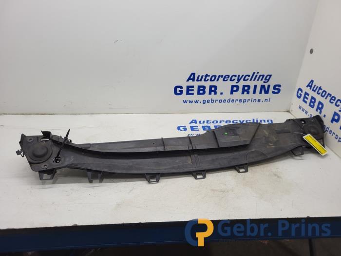 Używane Parawan Opel Astra K Sports Tourer 1.0 Turbo 12V Cena € 40,00 Procedura marży oferowane przez Autorec. Gebr. Prins b.v.