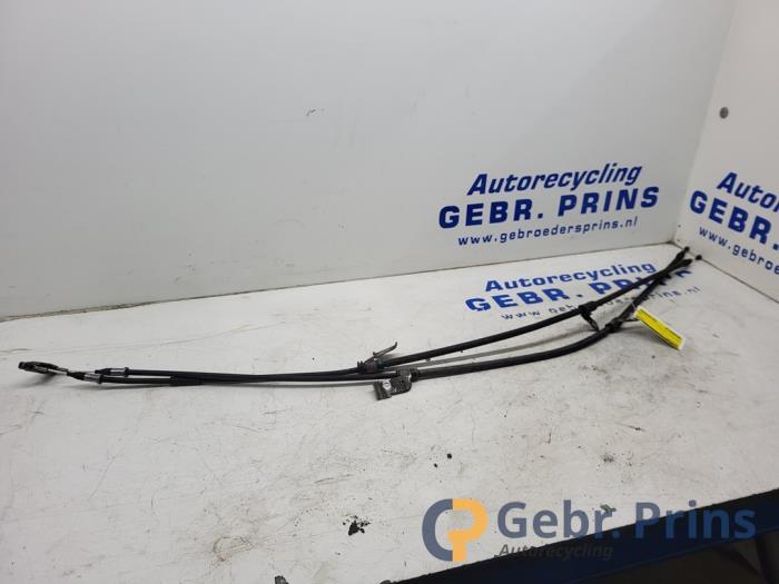 Usagé Câble frein à main Opel Astra K Sports Tourer 1.0 Turbo 12V Prix € 40,00 Règlement à la marge proposé par Autorec. Gebr. Prins b.v.