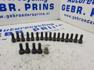 Used Set of wheel bolts BMW 1 serie (E87/87N) 118i 16V Price € 20,00 Margin scheme offered by Autorec. Gebr. Prins b.v.