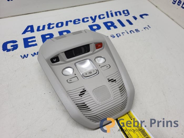 Begagnade Innerbelysning, fram Citroen C5 Aircross I (A4/AC/AJ/AR) 1.6 Hybrid 225 16V Pris € 75,00 Marginaltabell erbjuds av Autorec. Gebr. Prins b.v.