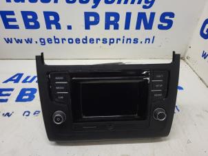 Used Radio CD player Volkswagen Polo V (6R) 1.2 TSI 16V BlueMotion Technology Price € 165,00 Margin scheme offered by Autorec. Gebr. Prins b.v.