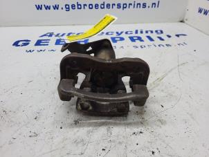 Used Rear brake calliper, right Kia Rio III (UB) 1.4 CVVT 16V Price € 50,00 Margin scheme offered by Autorec. Gebr. Prins b.v.