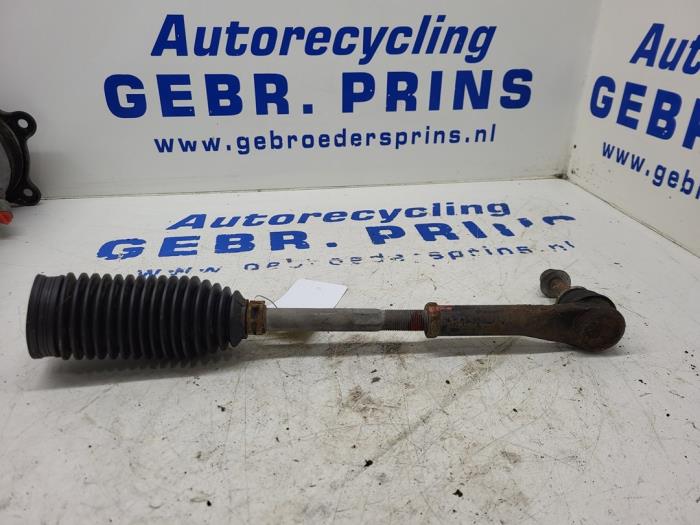 Tie rod, right from a Tesla Model S 70D 2016