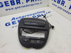Used Navigation system Toyota Aygo (B10) 1.0 12V VVT-i Price € 150,00 Margin scheme offered by Autorec. Gebr. Prins b.v.