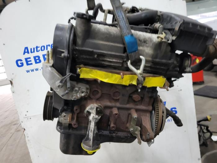 Engine from a Suzuki Alto (RF410) 1.1 16V 2002
